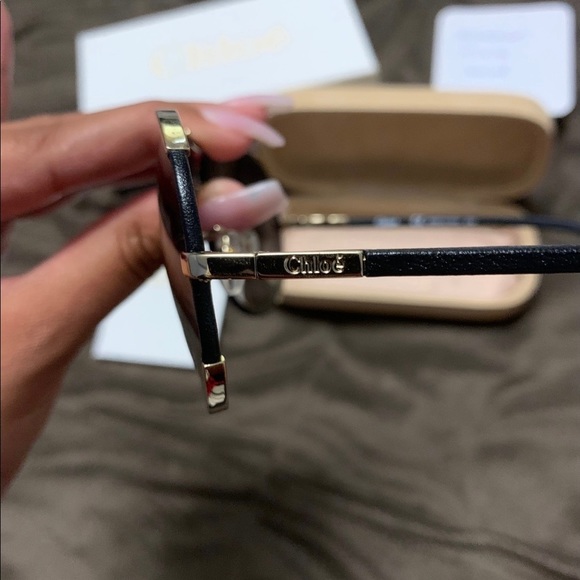 sold-Chloe Sunglasses - Picture 2 of 3